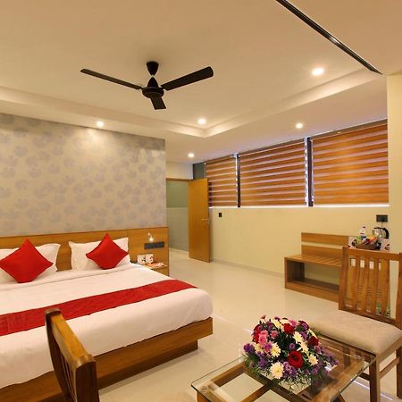 Hotel Novark Munnar Kallar Vattiyar Exterior photo