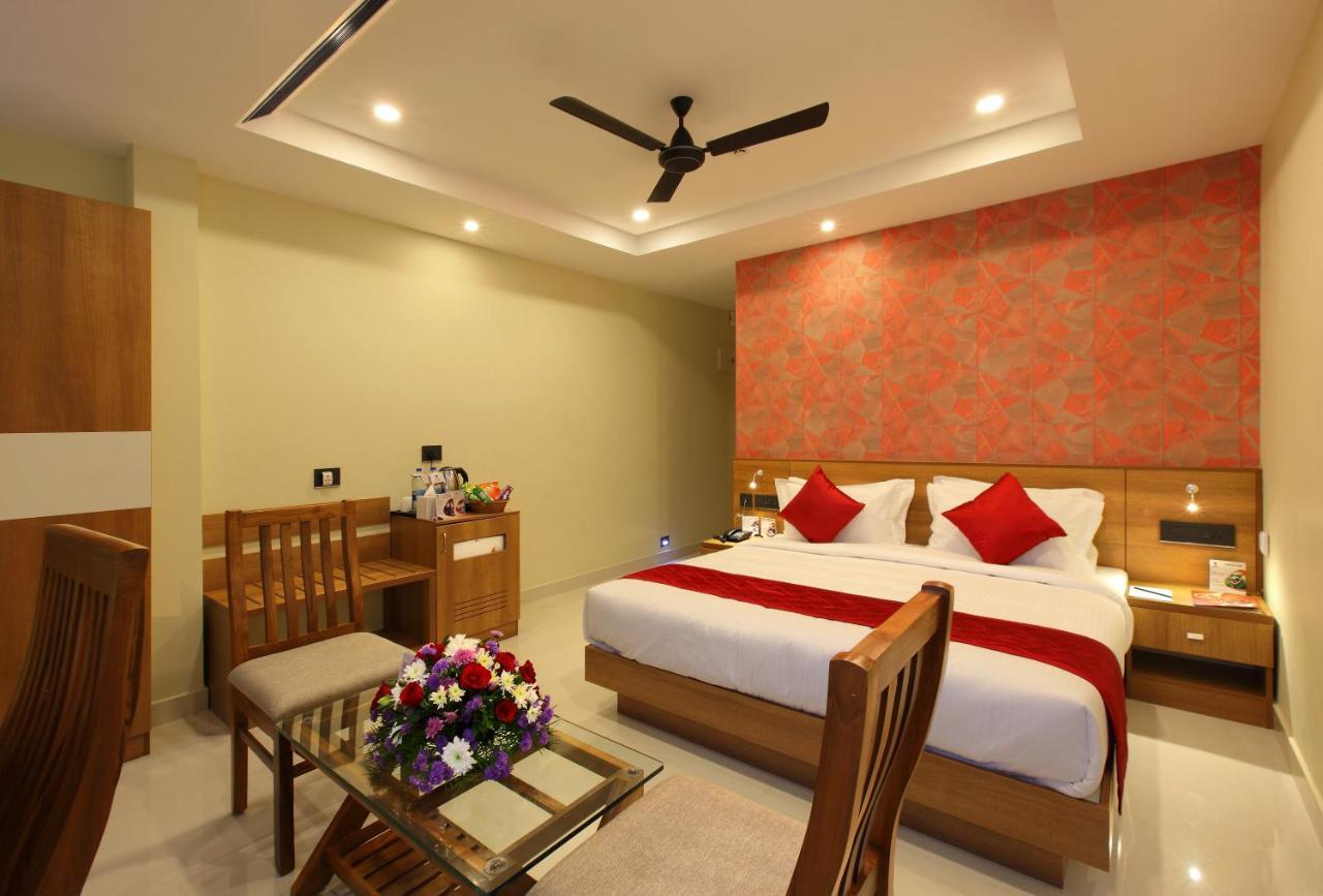 Hotel Novark Munnar Kallar Vattiyar Exterior photo