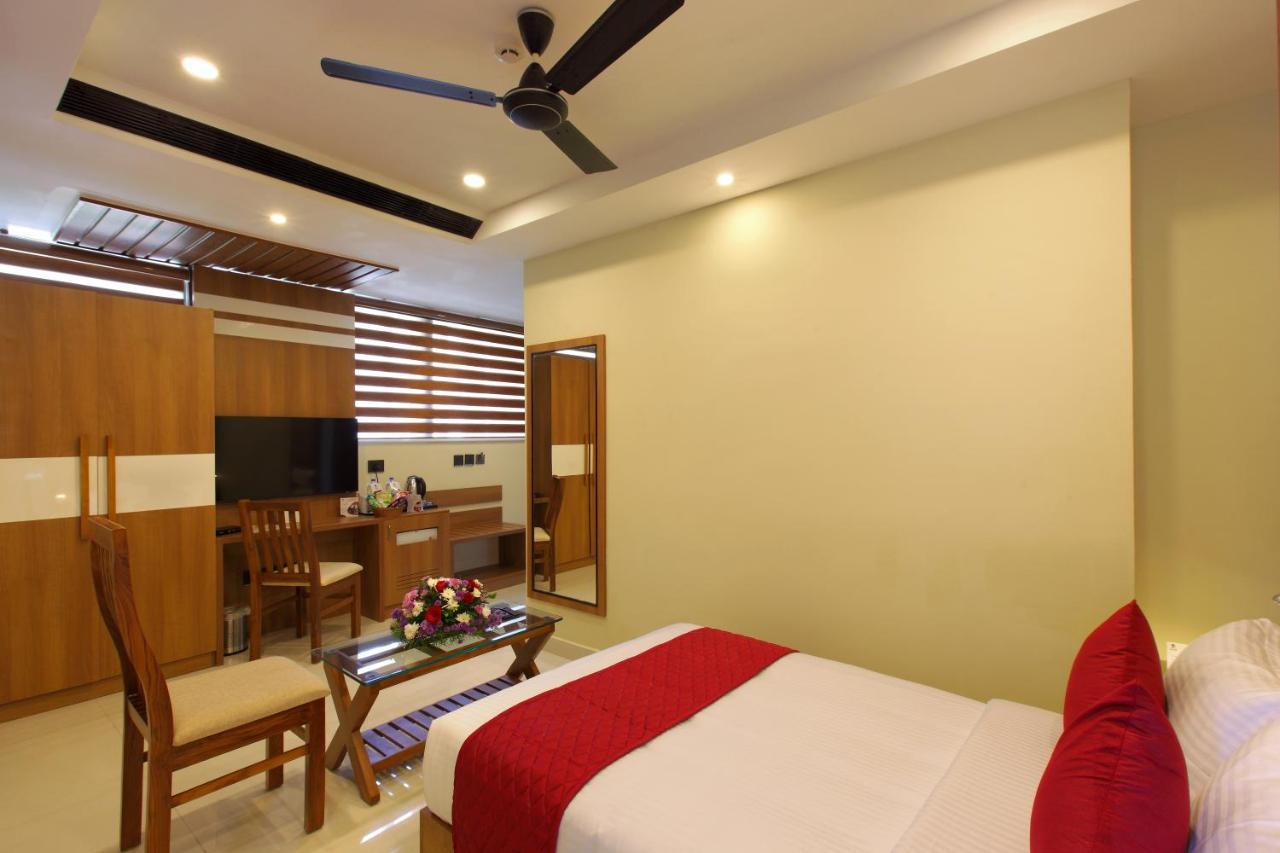 Hotel Novark Munnar Kallar Vattiyar Exterior photo